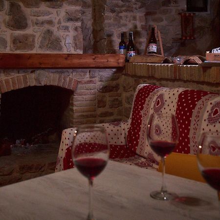 Pietra MontecorvinoIl Cortiletto Del Borgo住宿加早餐旅馆 外观 照片